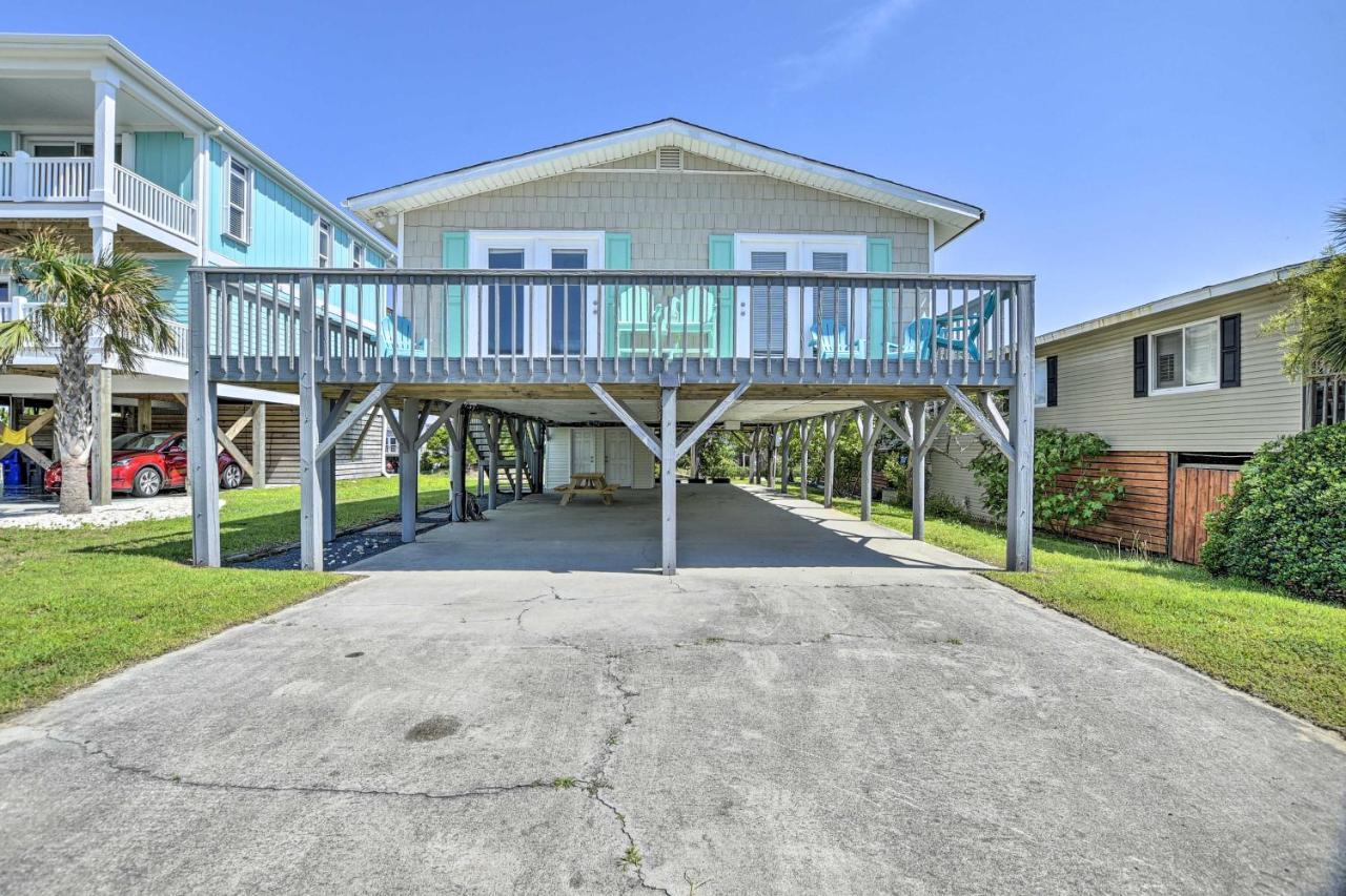 Oak Island Beach Abode With Deck Walk To Shore! מראה חיצוני תמונה